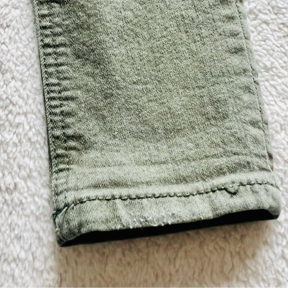 2 for $10/Zara Khaki Skinny Jeans - Picture 6 of 9